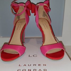 LC Lauren Conrad Romantic Pink Size 6.5